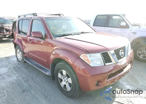 2006 Nissan Pathfinder Le from USA, damaged, VIN 5N1AR18U96C640329